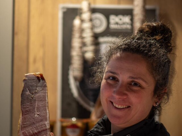 Délices et Saucissons aux Halles de La Roche-sur-Yon